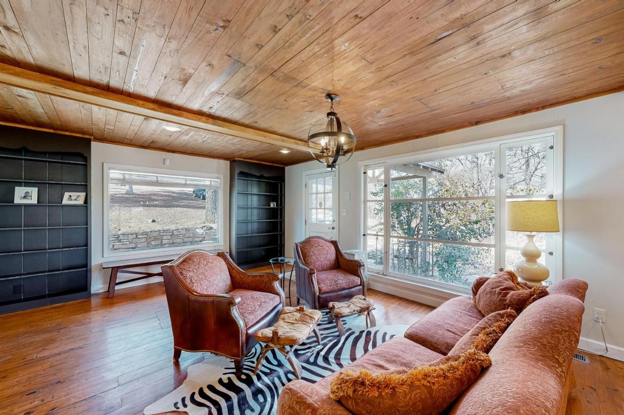 Pine Crest Lodge Eureka Springs Esterno foto